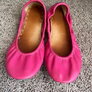Fuchsia Tieks